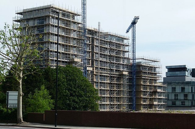 Building site in London photo by Kleon3